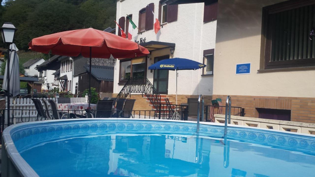 Ferien Und Selbstversorgerhaus Fuer Gruppen Sauerthaler Hof - Loreley Экстерьер фото